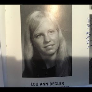 Meet your Posher, Louann